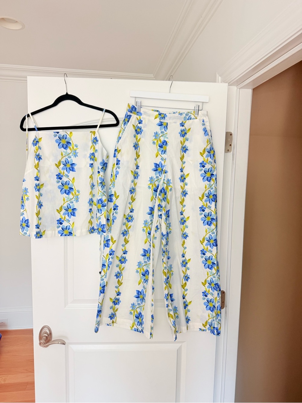 HYFVE Blue Floral Cotton Two-Piece Set | Cami Tank & Wide Leg Pants | Size S - Picture 3 of 3